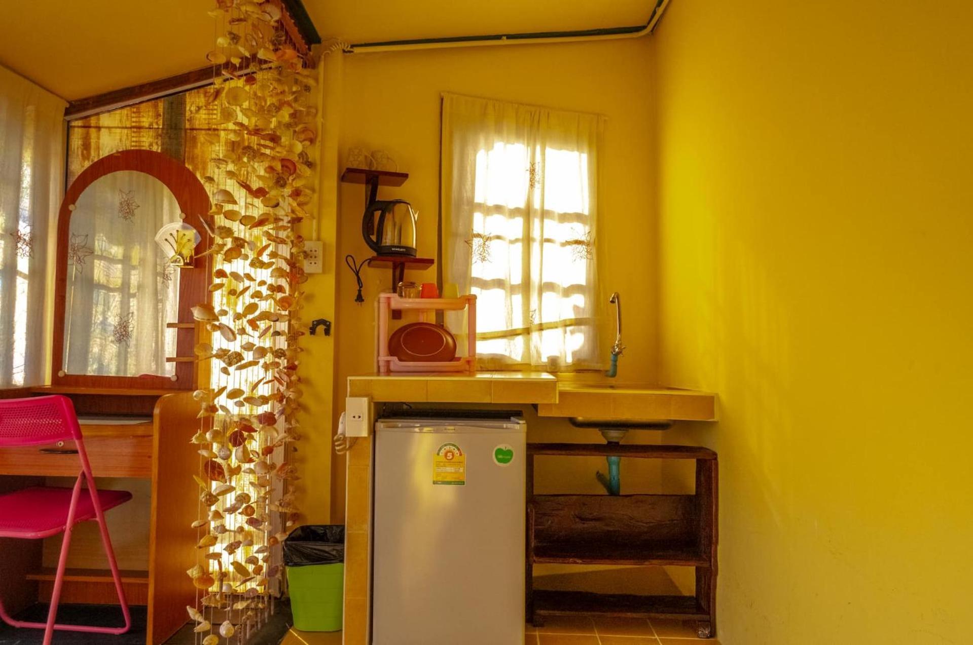 Sabina Guesthouse Kamala Phòng bức ảnh