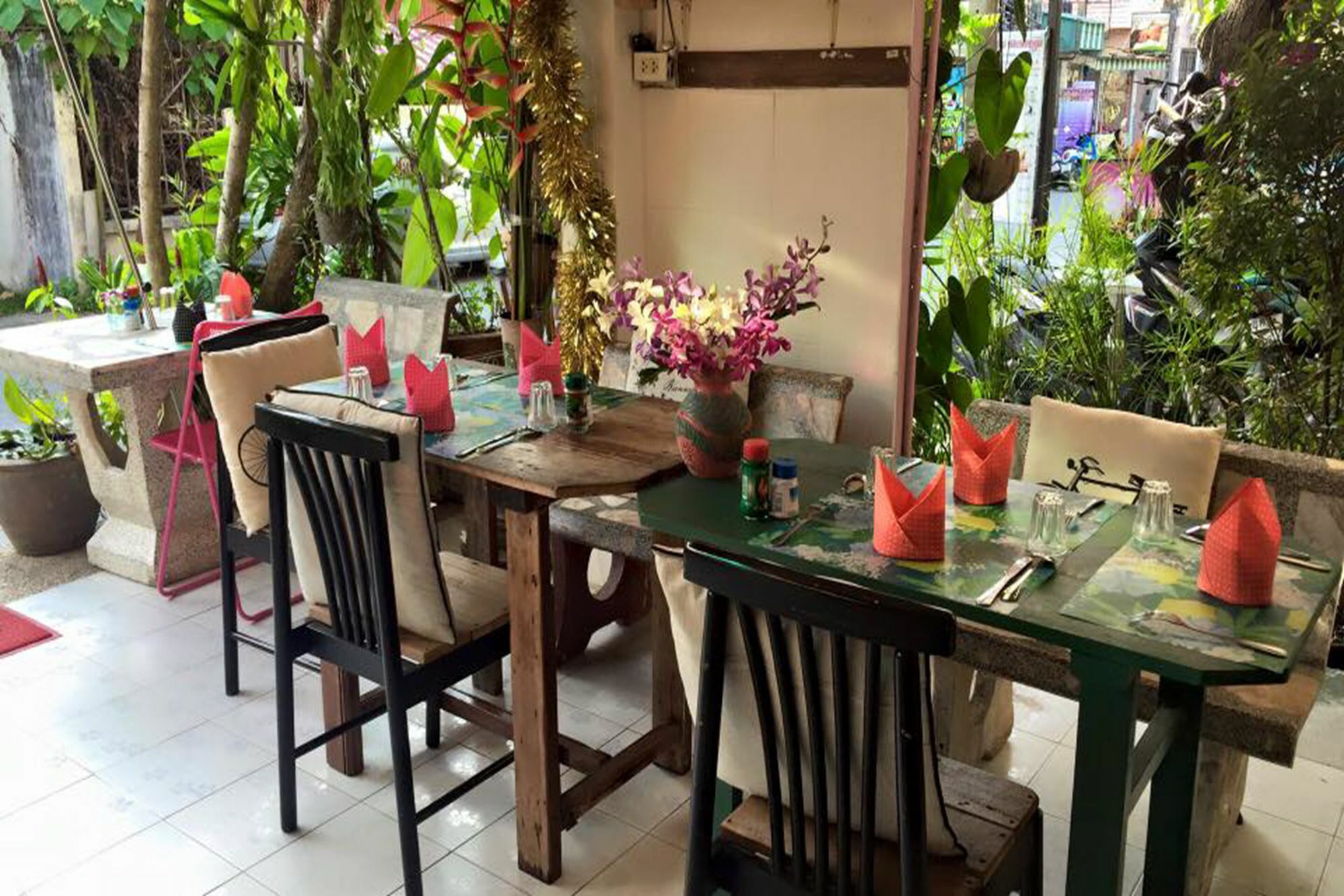 Sabina Guesthouse Kamala Ngoại thất bức ảnh