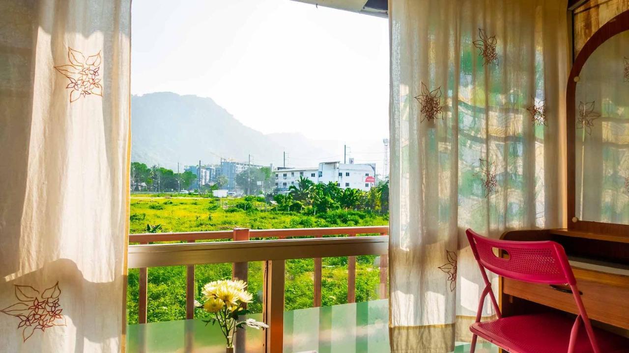 Sabina Guesthouse Kamala Ngoại thất bức ảnh