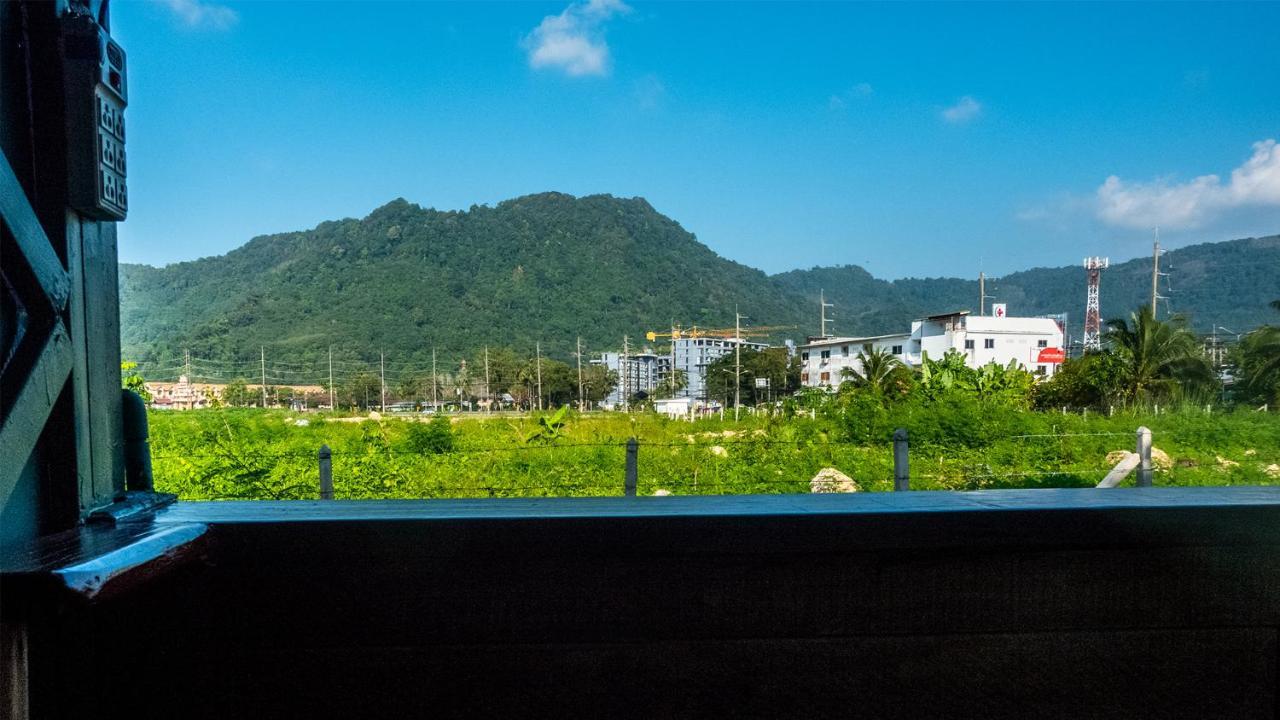 Sabina Guesthouse Kamala Ngoại thất bức ảnh