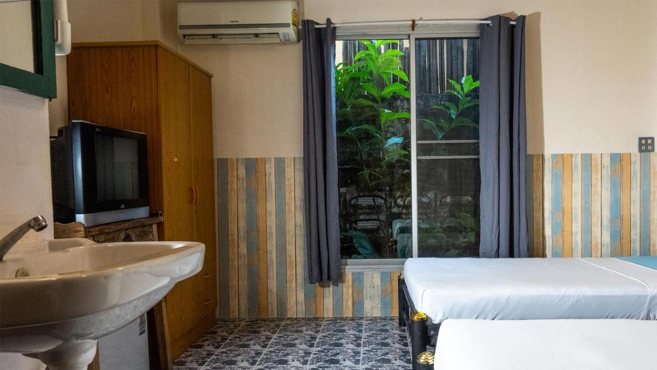 Sabina Guesthouse Kamala Ngoại thất bức ảnh
